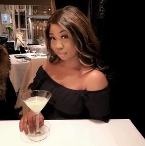 Meet your Posher, Elizabeth